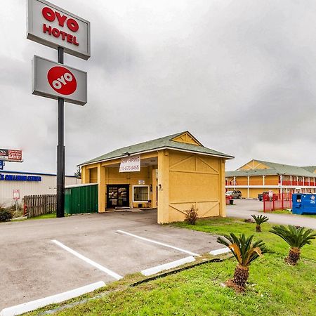 Oyo Hotel San Antonio Lackland Near Seaworld Zewnętrze zdjęcie