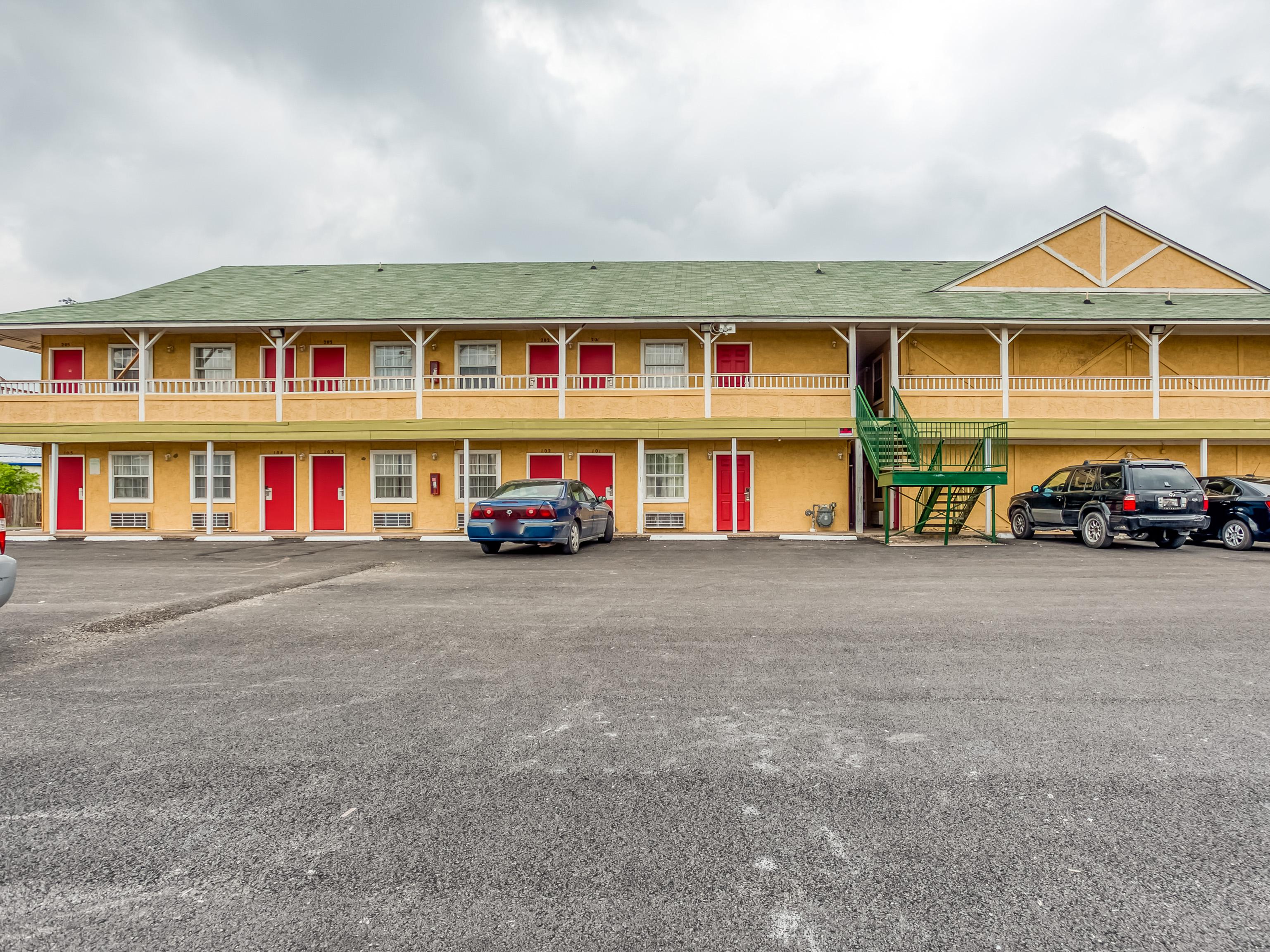 Oyo Hotel San Antonio Lackland Near Seaworld Zewnętrze zdjęcie