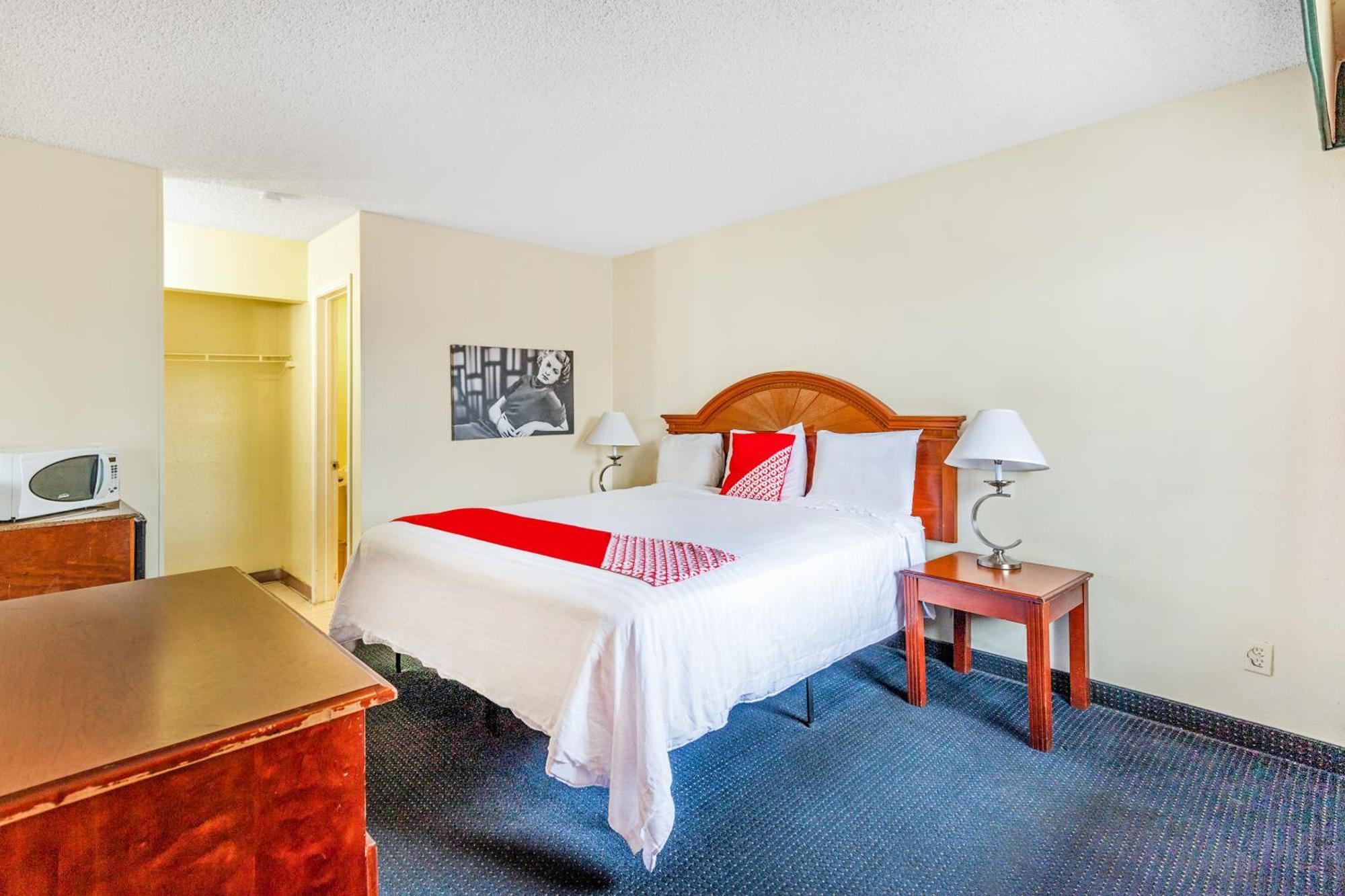Oyo Hotel San Antonio Lackland Near Seaworld Zewnętrze zdjęcie